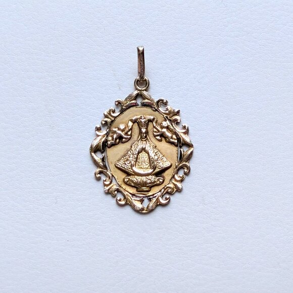 10K Yellow Gold Our Lady Of San Juan De Los Lagos Catholic Religious Pendant - Picture 1 of 5